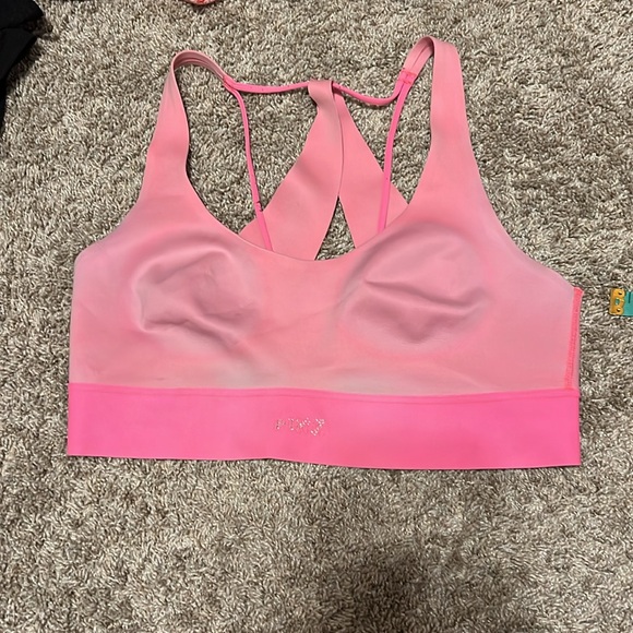 Pink Victoria’s Secret Ultimate Lightly Lined Size Medium - Picture 1 of 5